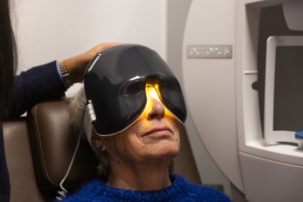 Behandling for tørr AMD hos Interoptik